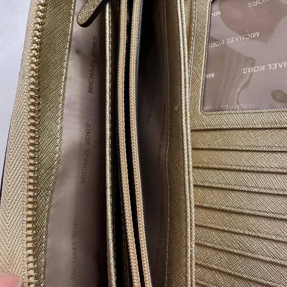 Michael Kors Gold Wristlet Clutch Wallet - Picture 7 of 10